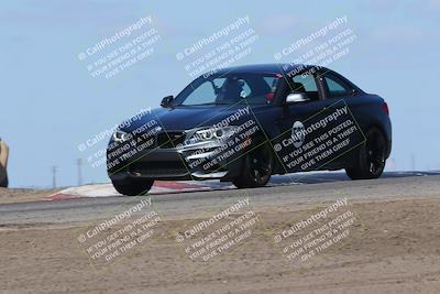 media/Oct-04-2025-OnGrid (Sat) [[44bd565ffa]]/Pink Group/Grapevine/